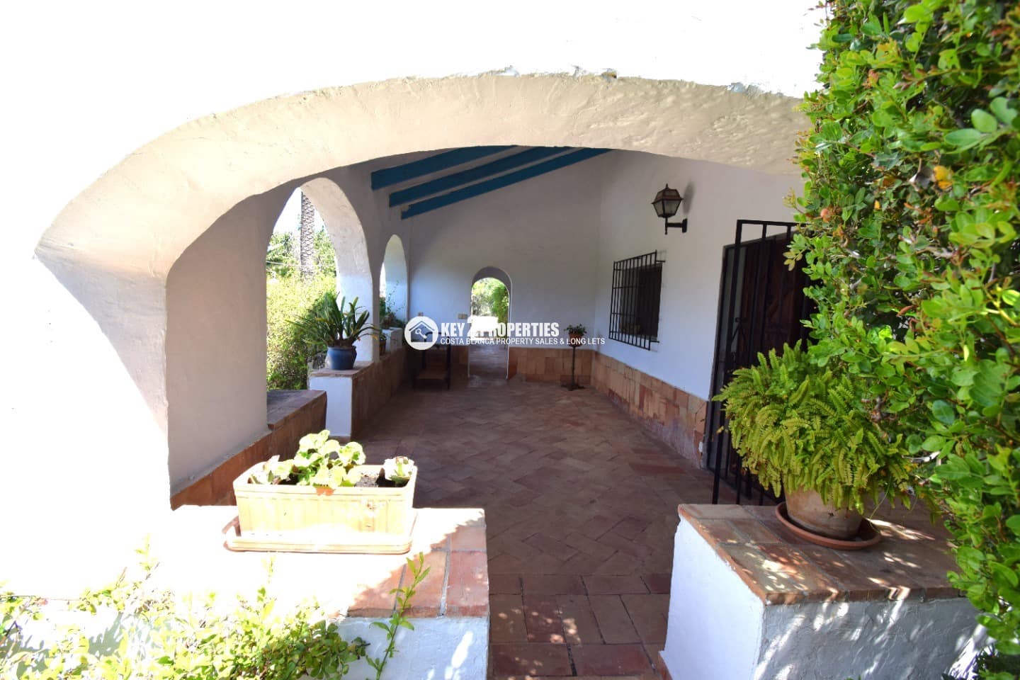 6 sypialnia Willa na sprzedaż w Javea / Xabia z basenem garażem - 1 250 000 € (Ref: 9360196)