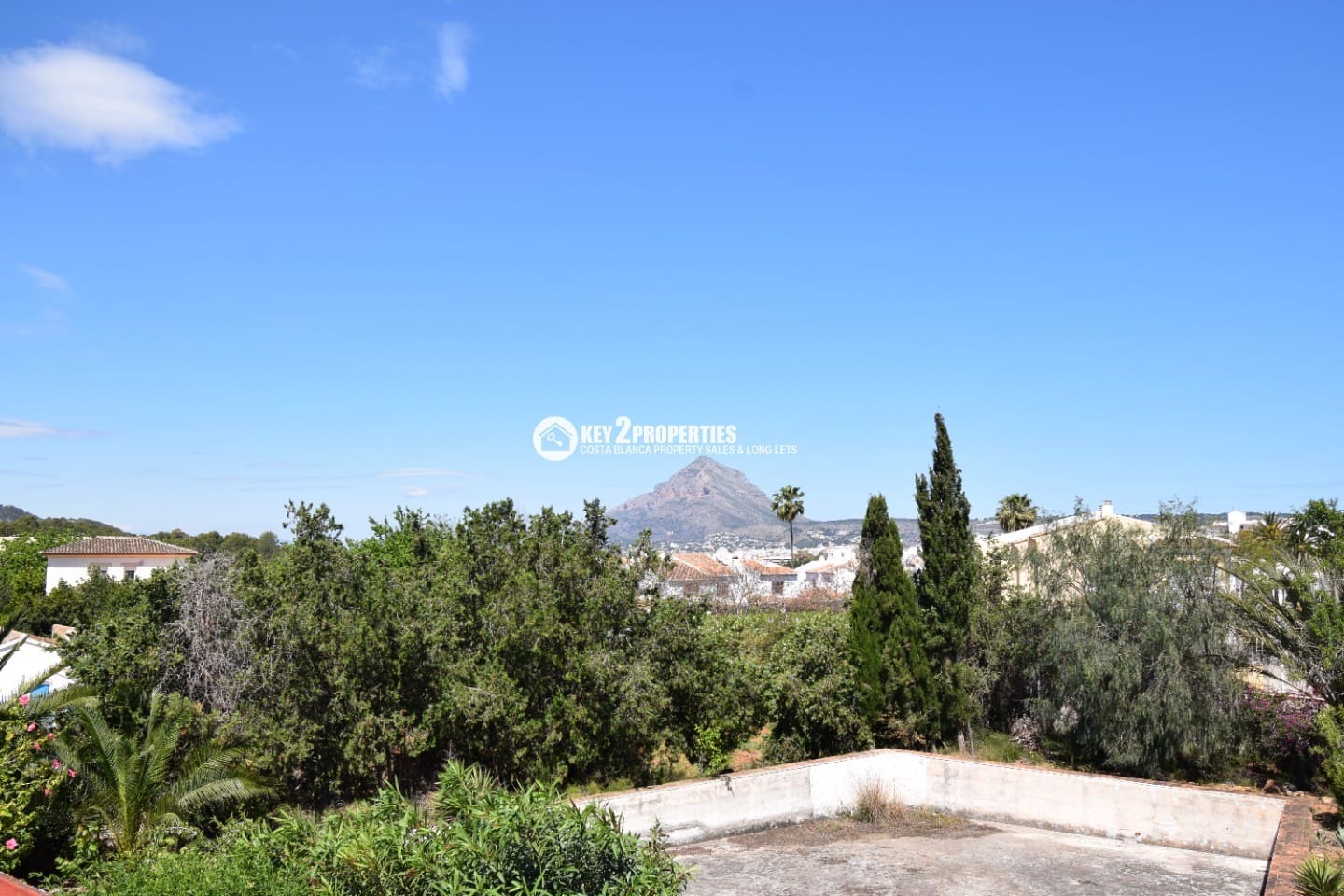 6 sypialnia Willa na sprzedaż w Javea / Xabia z basenem garażem - 1 250 000 € (Ref: 9360196)