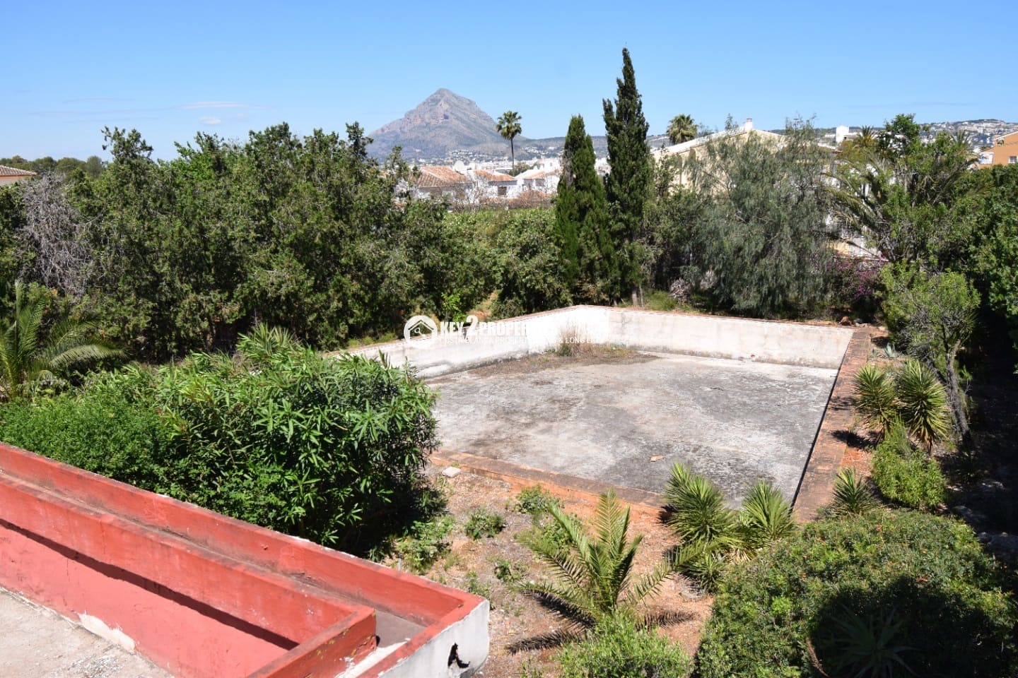 6 sypialnia Willa na sprzedaż w Javea / Xabia z basenem garażem - 1 250 000 € (Ref: 9360196)