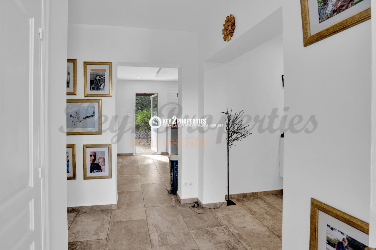 5 bedroom Villa for sale in Javea / Xabia with pool garage - € 995,000 (Ref: 9360203)