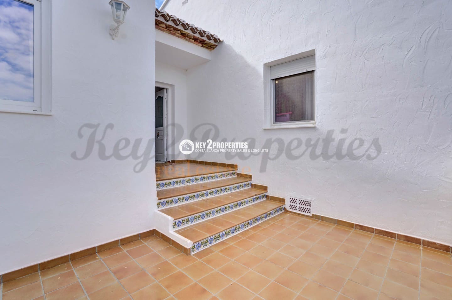 5 bedroom Villa for sale in Javea / Xabia with pool garage - € 995,000 (Ref: 9360203)