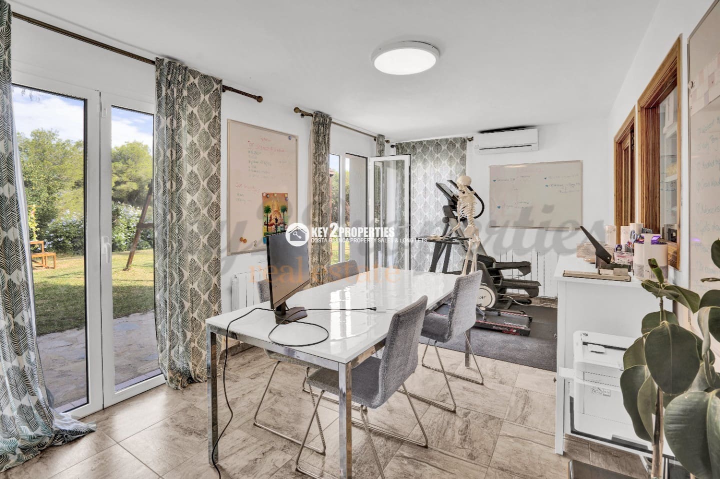 5 bedroom Villa for sale in Javea / Xabia with pool garage - € 995,000 (Ref: 9360203)