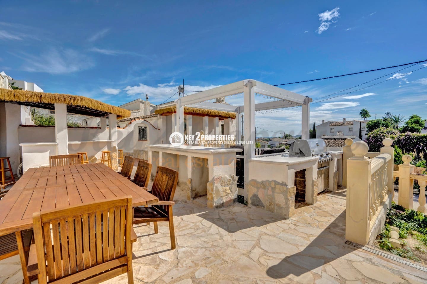 4 bedroom Villa for sale in Javea / Xabia with pool - € 980,000 (Ref: 9360205)