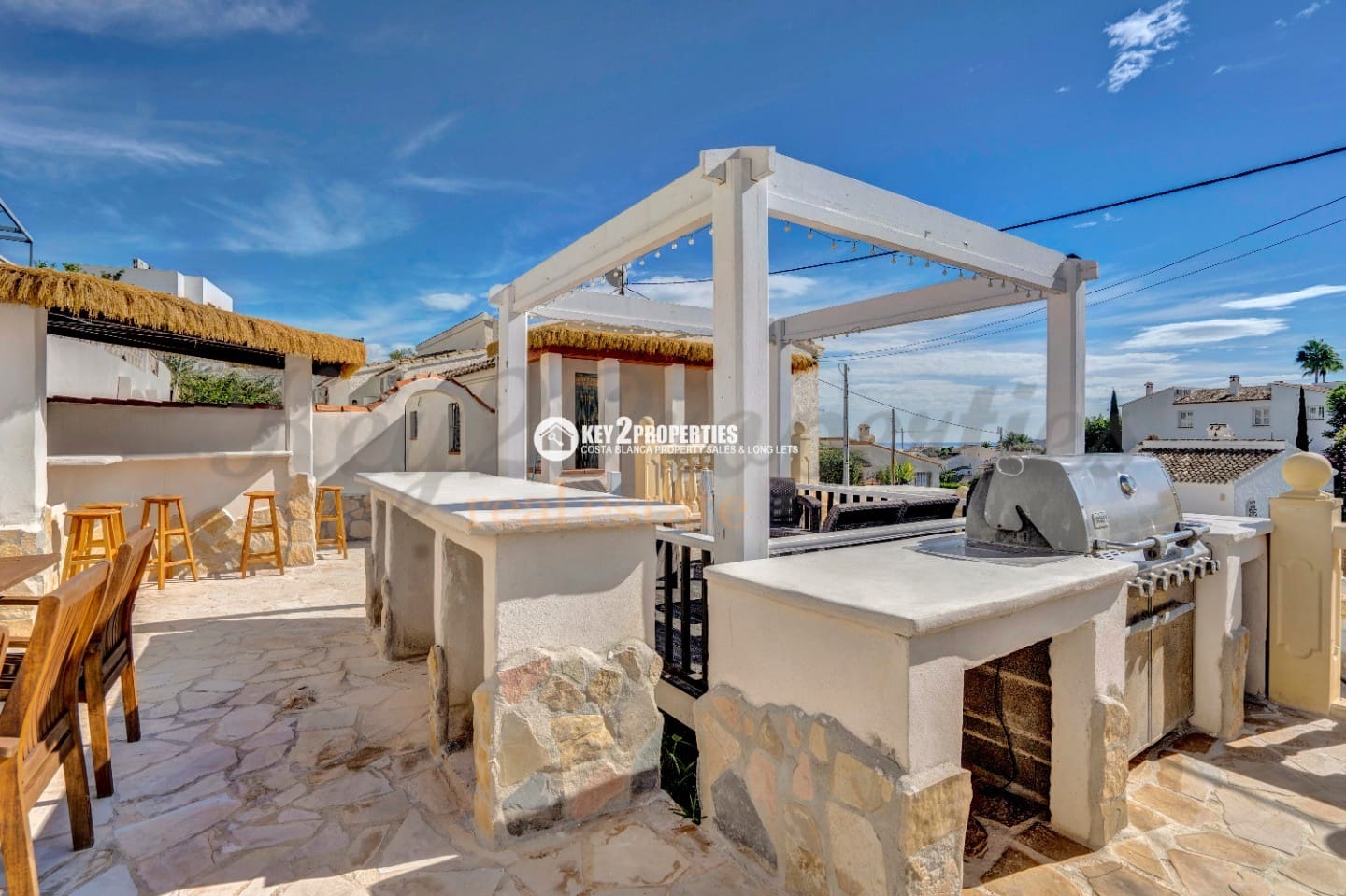 4 bedroom Villa for sale in Javea / Xabia with pool - € 980,000 (Ref: 9360205)