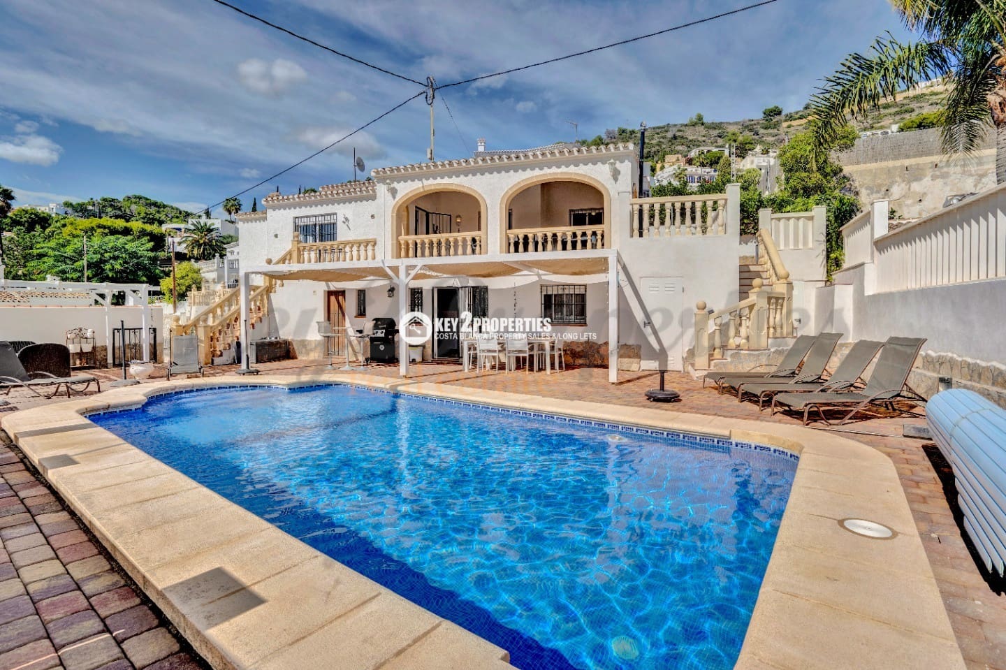 4 bedroom Villa for sale in Javea / Xabia with pool - € 980,000 (Ref: 9360205)