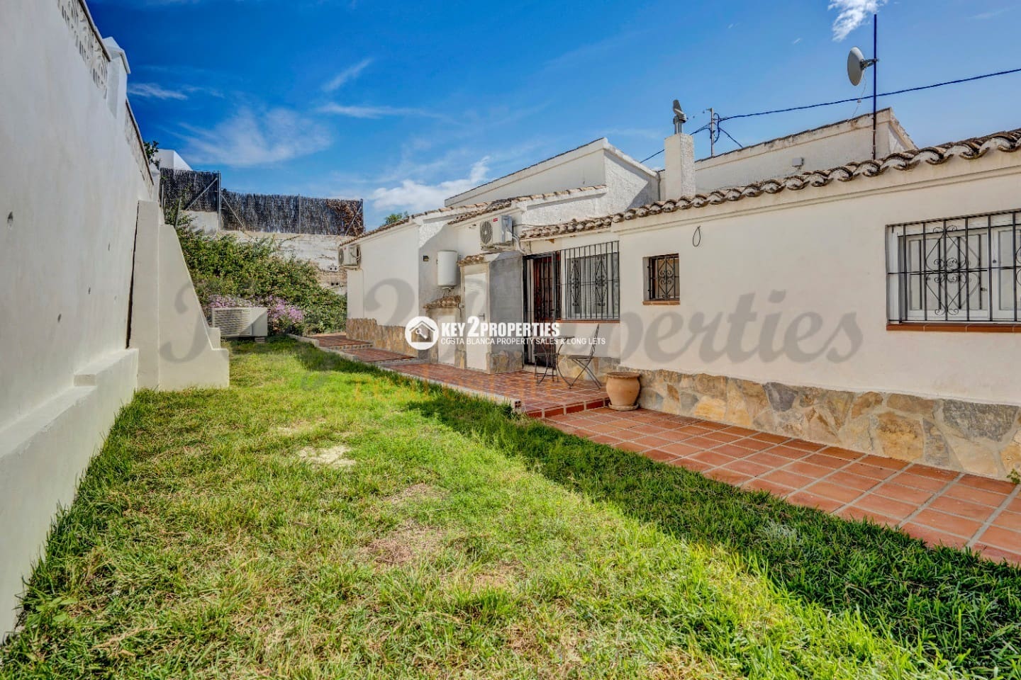 4 bedroom Villa for sale in Javea / Xabia with pool - € 980,000 (Ref: 9360205)