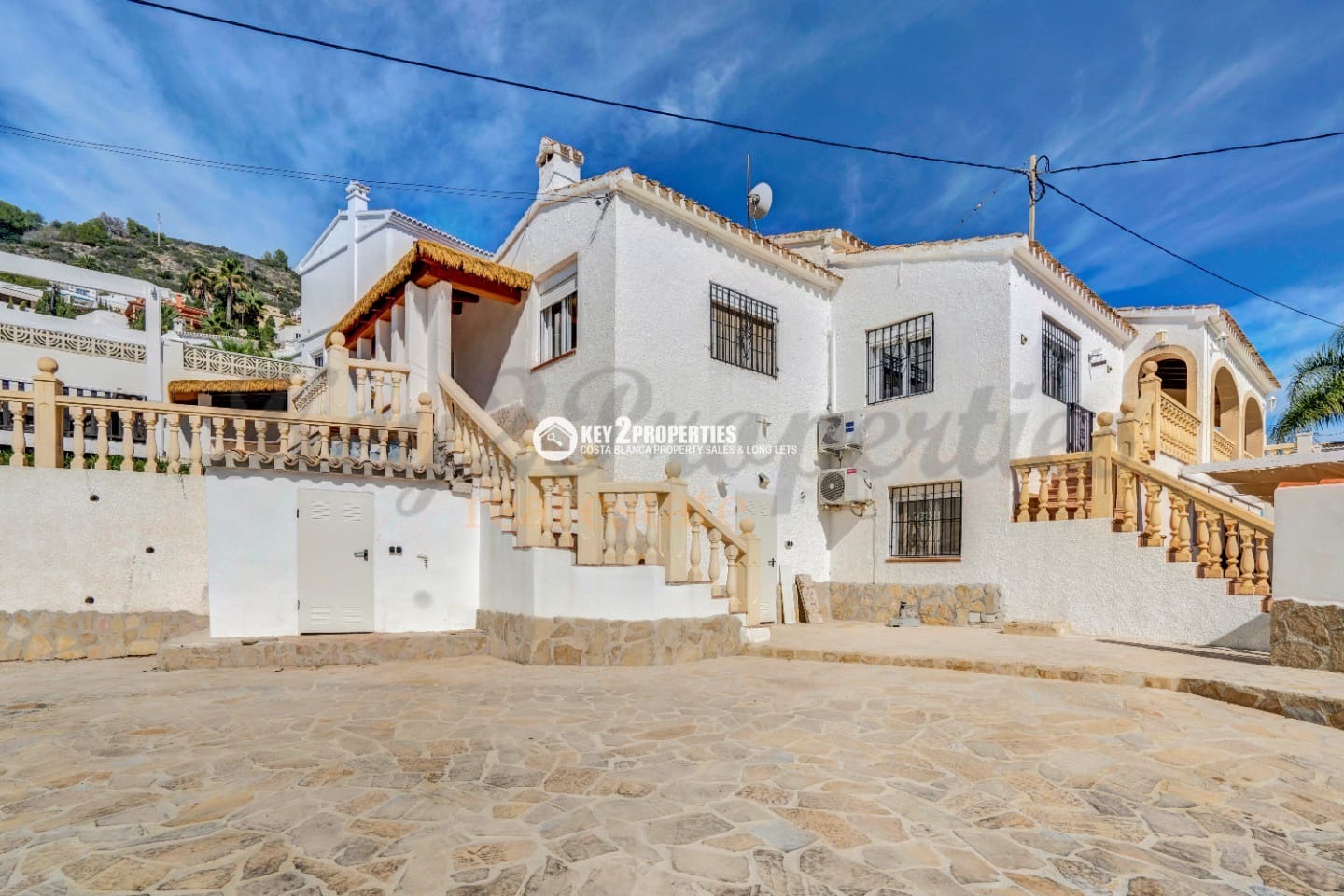 4 bedroom Villa for sale in Javea / Xabia with pool - € 980,000 (Ref: 9360205)