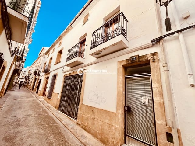 Maison de Ville à vendre à Centro ciudad, Javea / Xàbia - 320 000 € (Ref: 9367225)