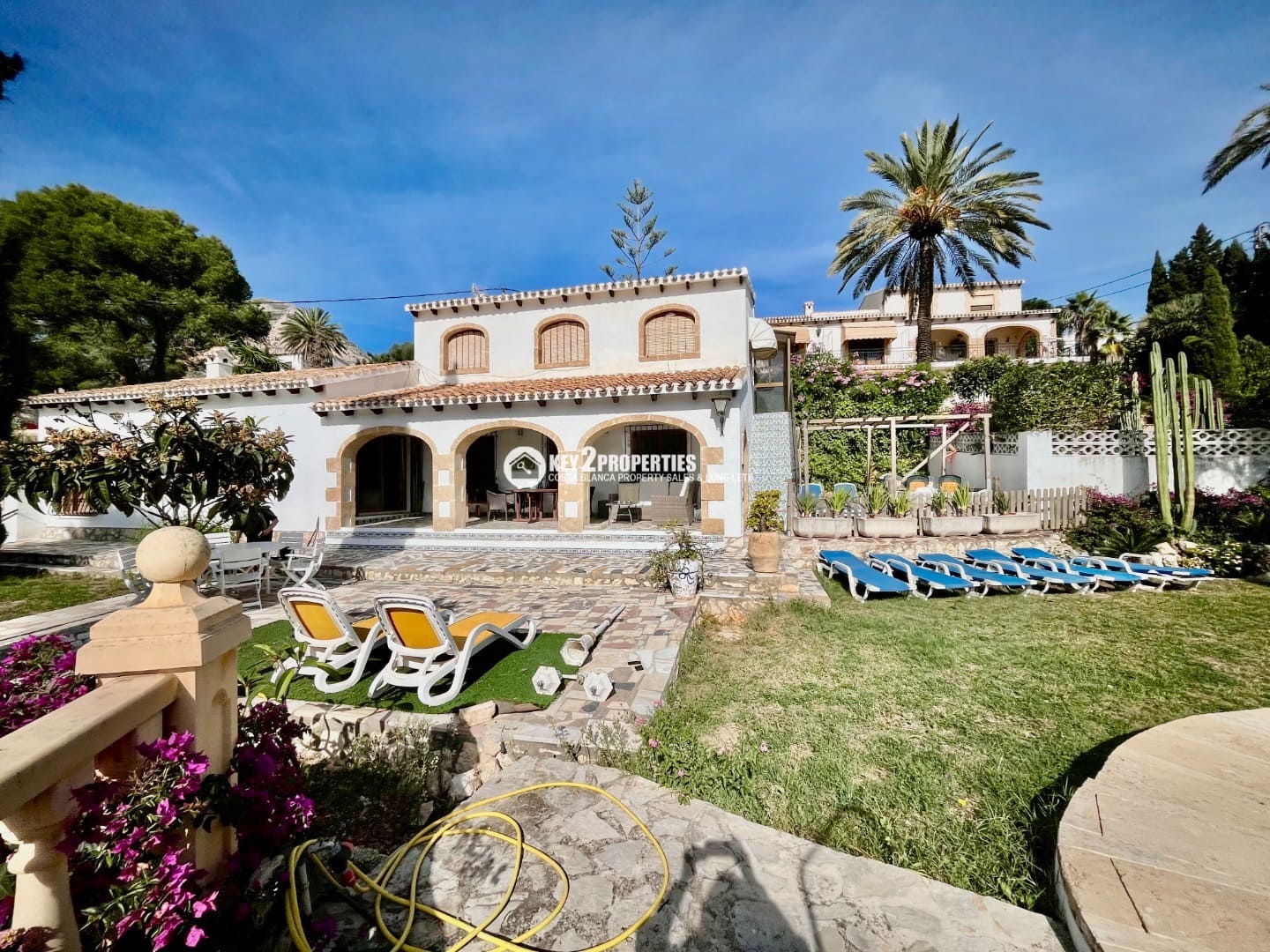 3 bedroom Villa for rent in Javea / Xabia with pool garage - € 2,500 (Ref: 9382515)