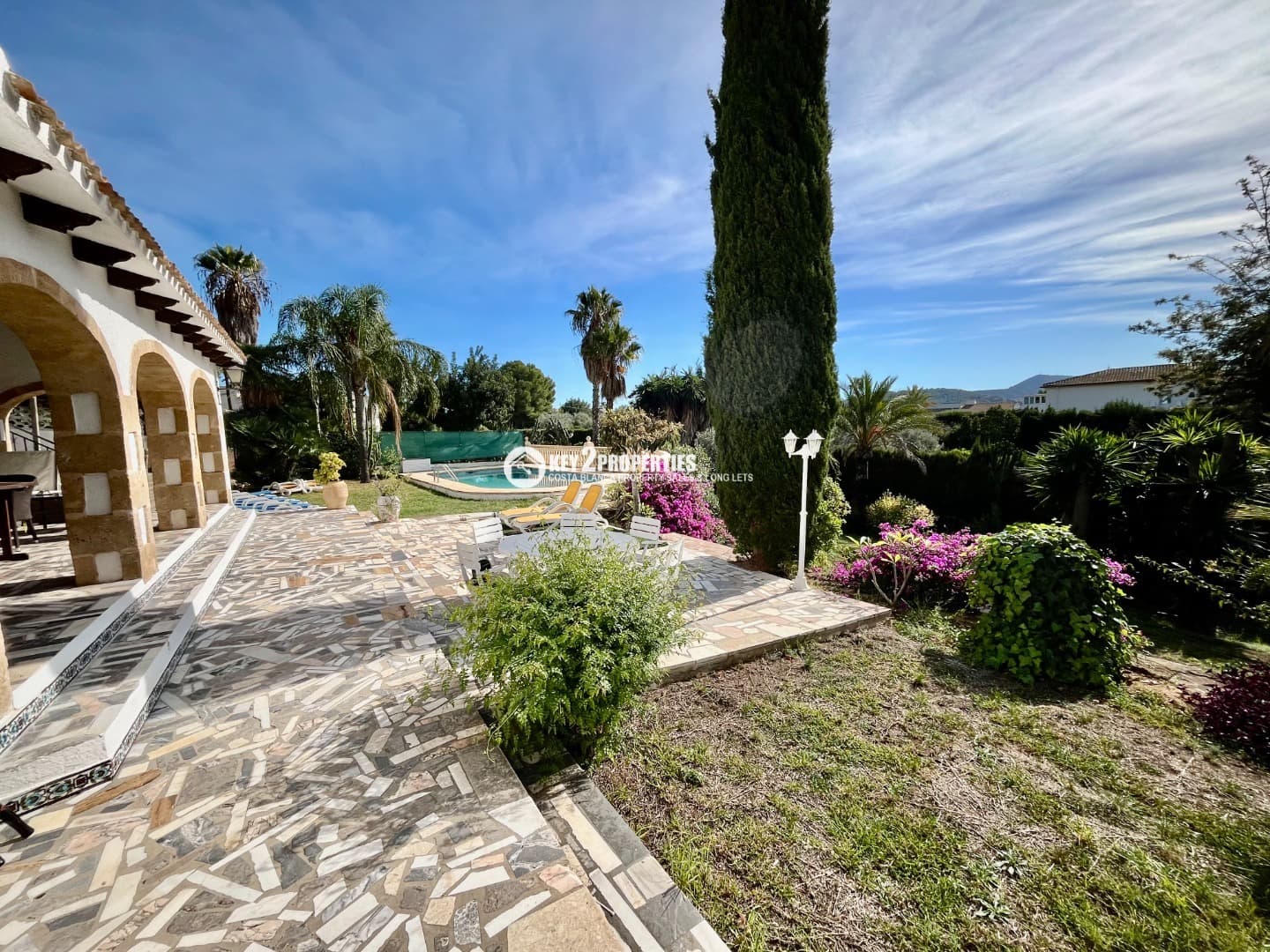 3 bedroom Villa for rent in Javea / Xabia with pool garage - € 2,500 (Ref: 9382515)