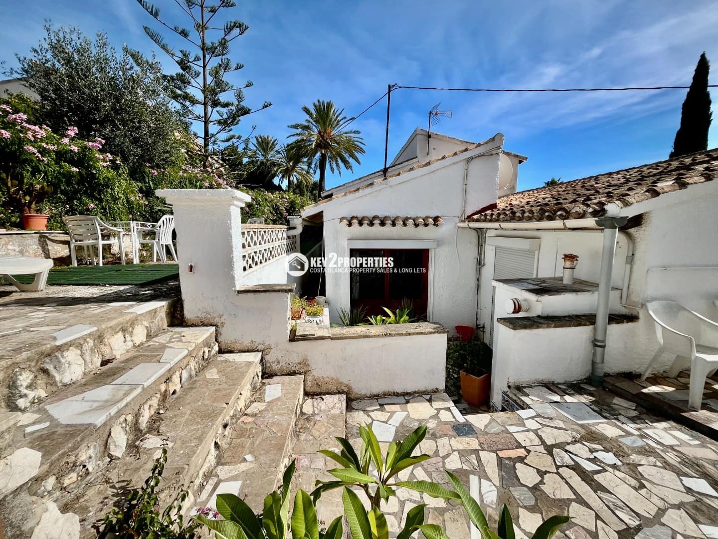 3 bedroom Villa for rent in Javea / Xabia with pool garage - € 2,500 (Ref: 9382515)