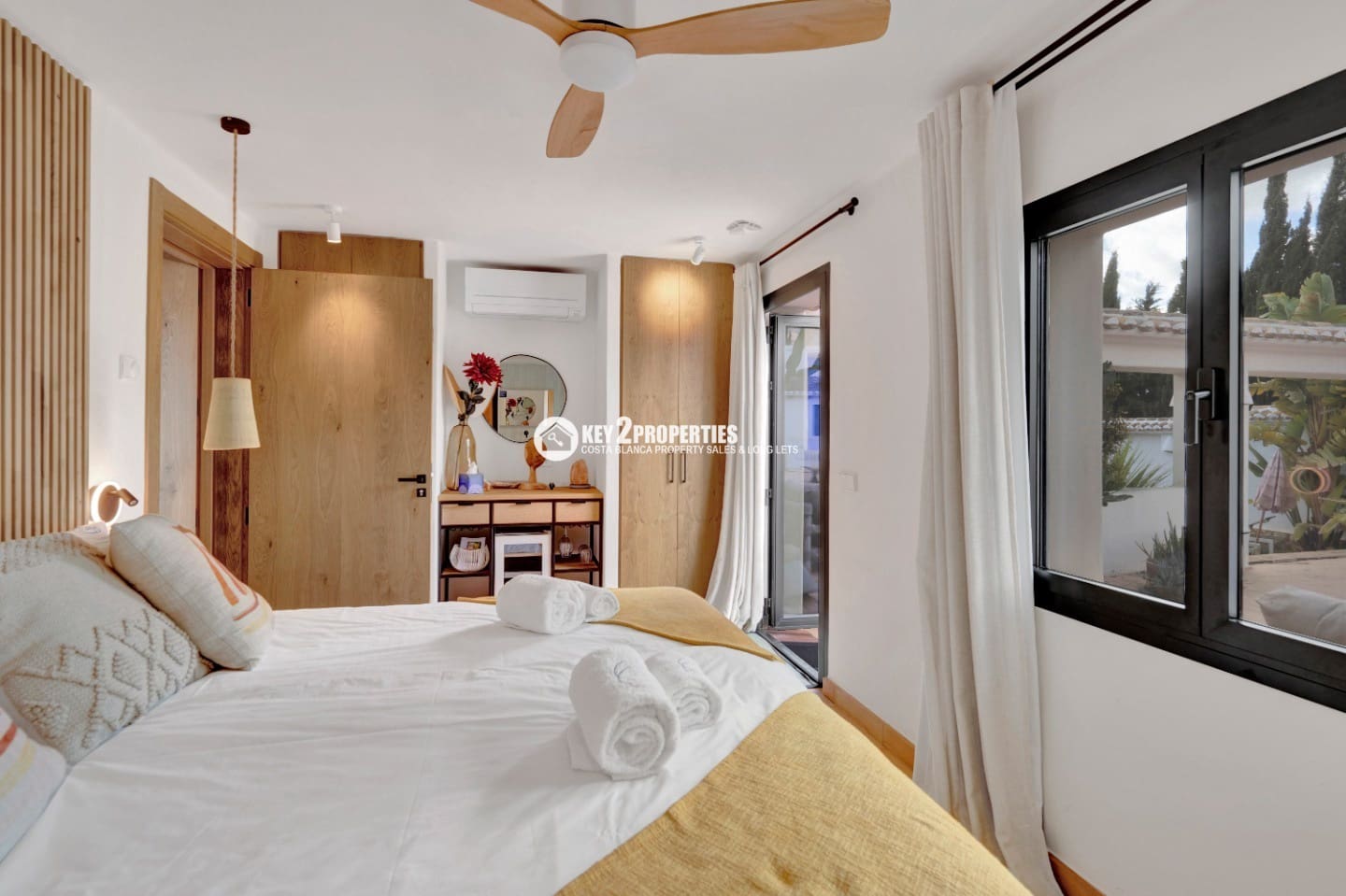 5 bedroom Villa for sale in Javea / Xabia with pool garage - € 2,350,000 (Ref: 9385378)