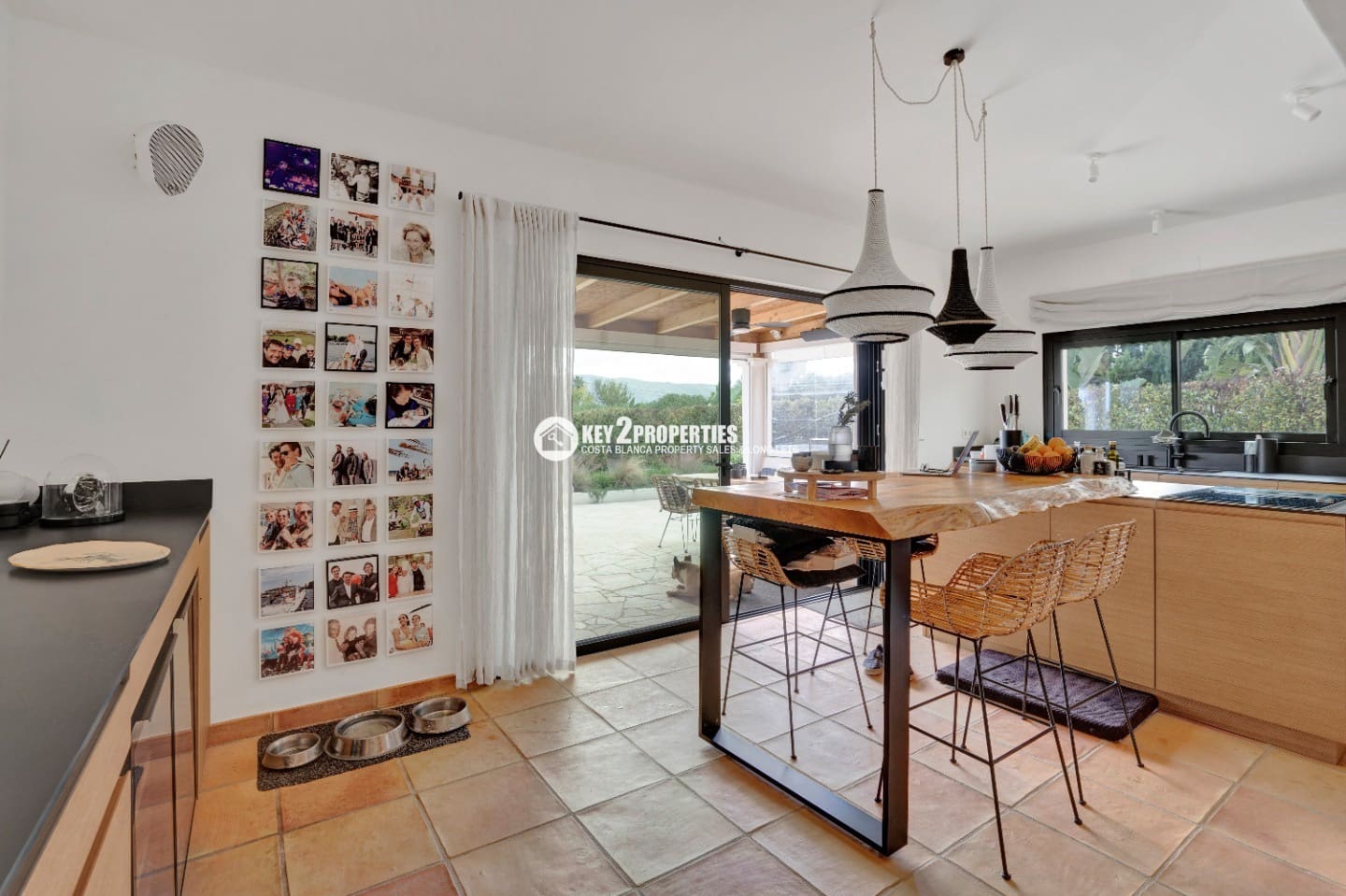 5 bedroom Villa for sale in Javea / Xabia with pool garage - € 2,350,000 (Ref: 9385378)