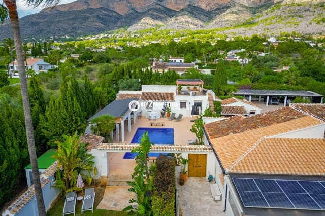 5 quarto Moradia para venda em Centro ciudad, Javea / Xàbia com piscina garagem - 2 350 000 € (Ref: 9385378)