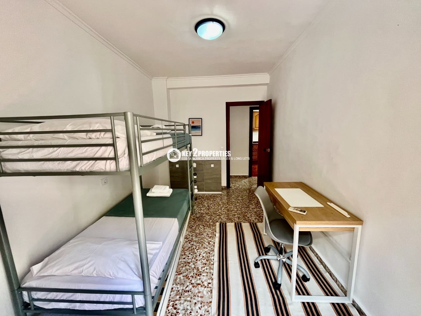 4 makuuhuone Kattohuoneisto vuokrattavana paikassa Javea / Xabia - 1 200 € (Ref: 9439928)