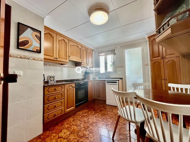 4 makuuhuone Kattohuoneisto vuokrattavana paikassa Centro ciudad, Javea / Xàbia - 1 200 € (Ref: 9439928)