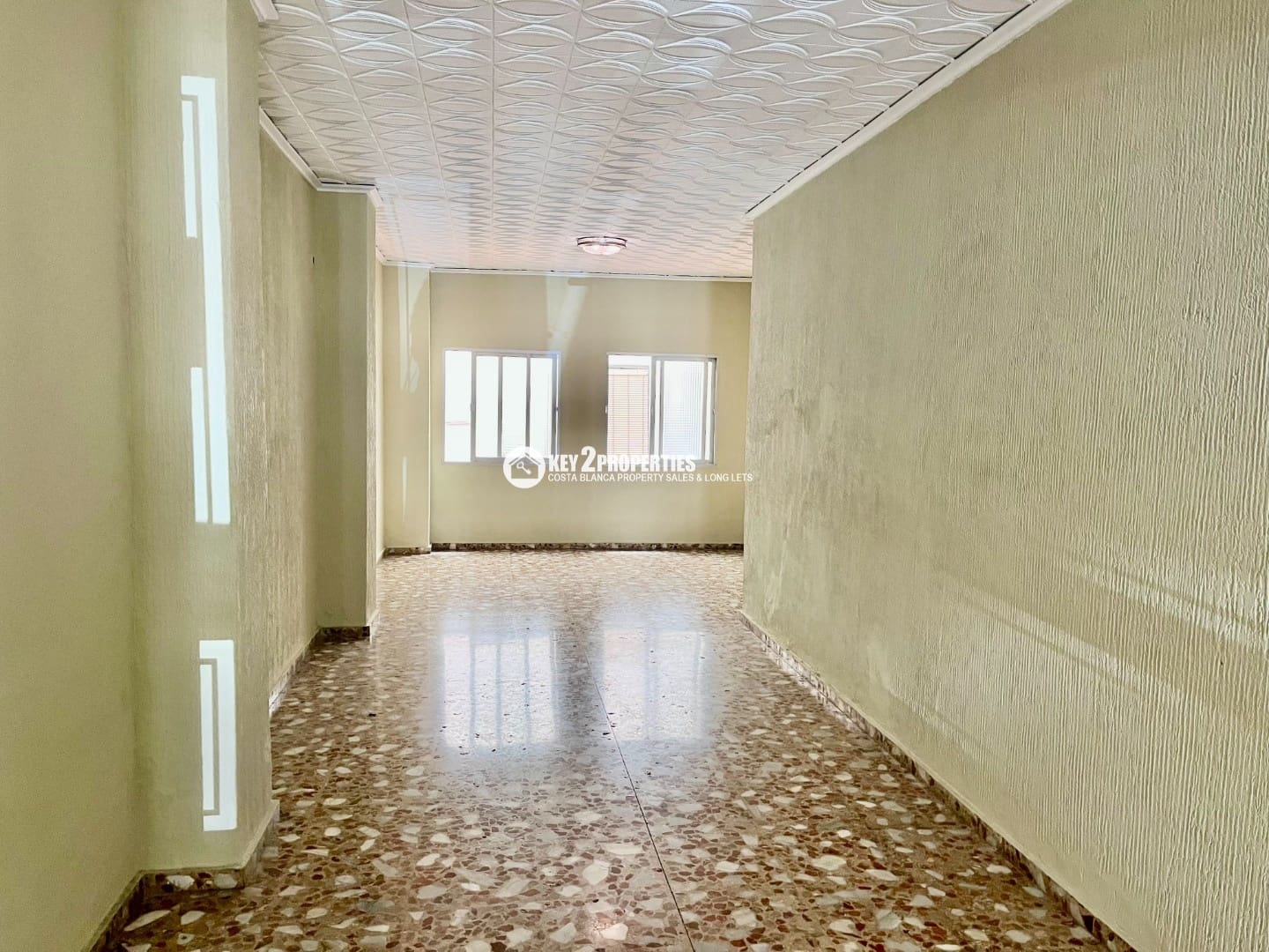 4 makuuhuone Kattohuoneisto vuokrattavana paikassa Javea / Xabia - 1 200 € (Ref: 9439928)