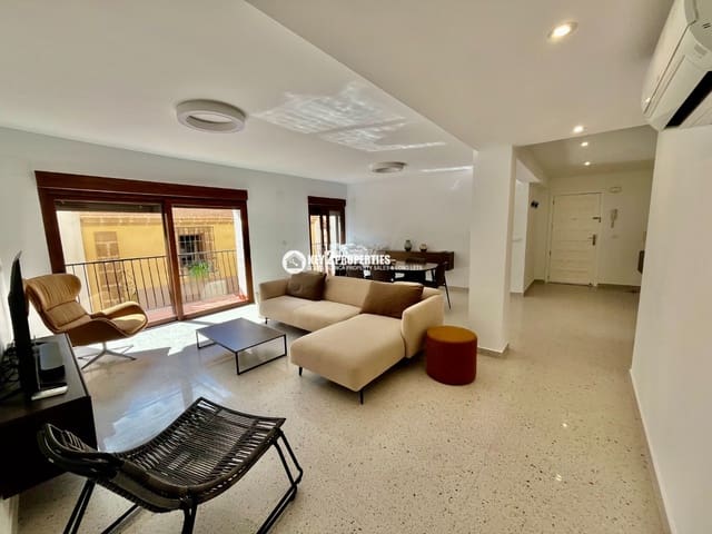 3 bedroom Apartment for rent in Centro ciudad, Javea / Xàbia - € 1,200 (Ref: 9446171)