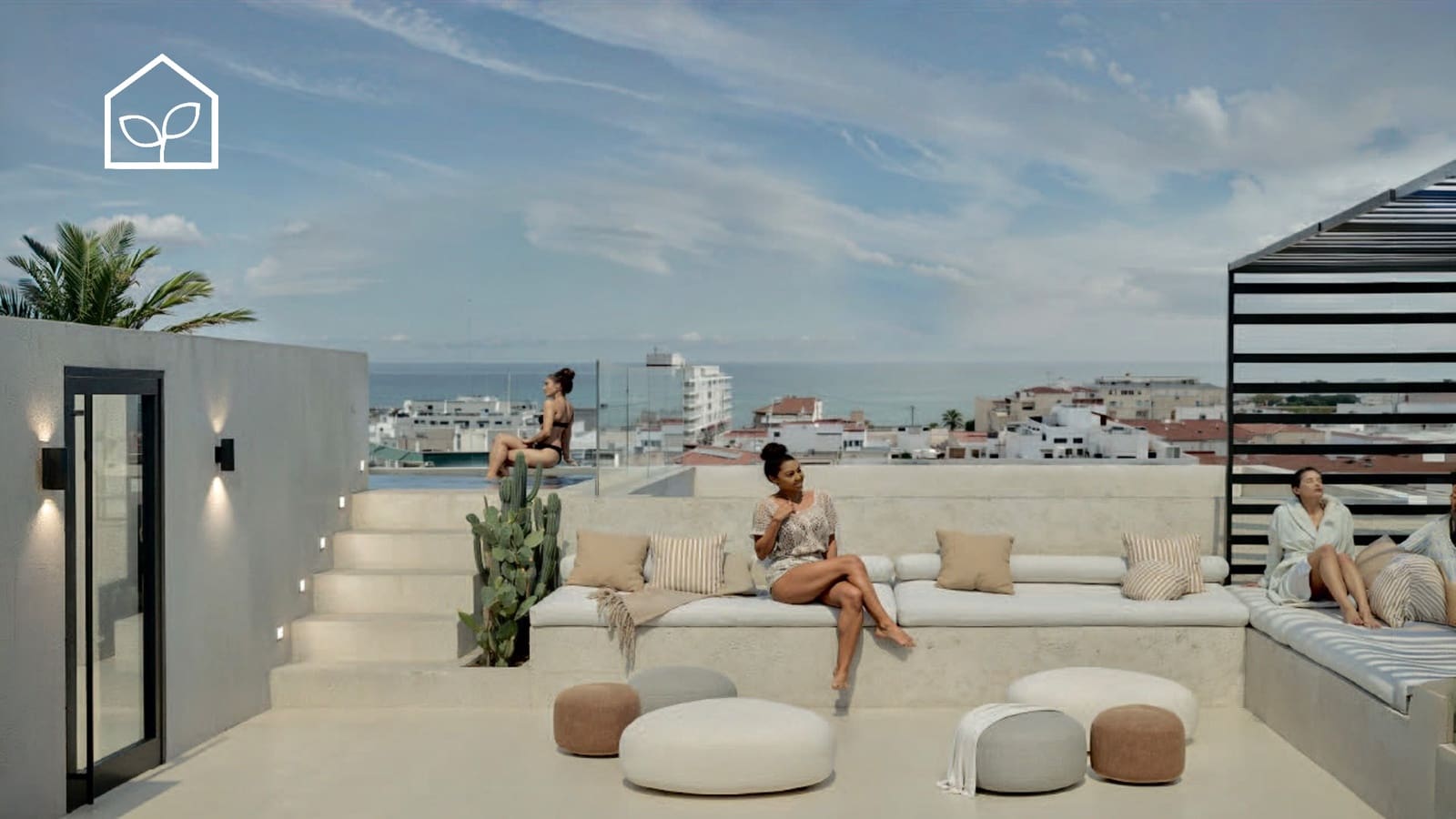 2 soverom Penthouse til salgs i Torrevieja med svømmebasseng - € 538 000 (Ref: 10044048)