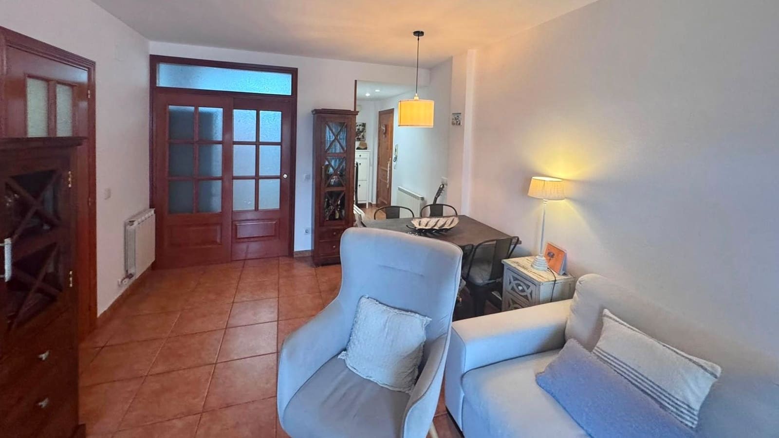 2 bedroom Apartment for sale in Pineda de Mar with garage - € 255,000 (Ref: 10044050)