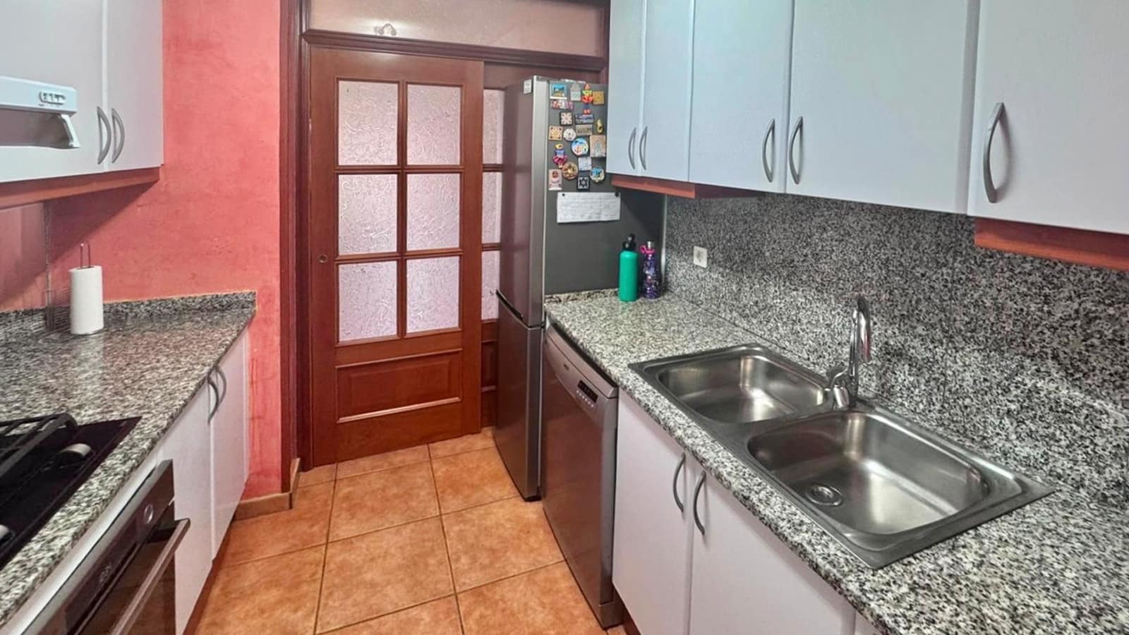 2 bedroom Apartment for sale in Pineda de Mar with garage - € 255,000 (Ref: 10044050)
