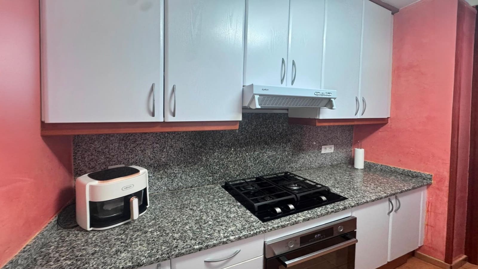 2 bedroom Apartment for sale in Pineda de Mar with garage - € 255,000 (Ref: 10044050)