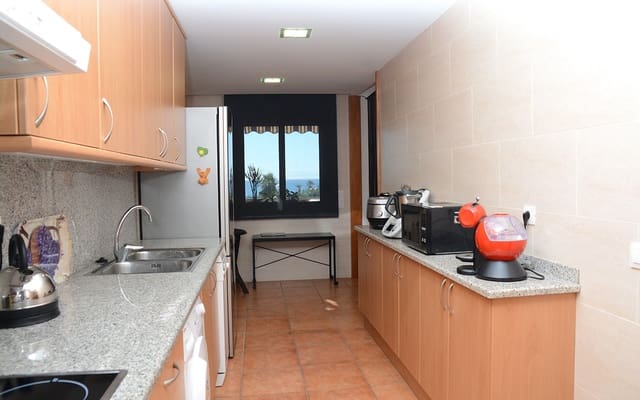 3 chambre Appartement à vendre à Pineda de Mar avec garage - 420 000 € (Ref: 10044055)