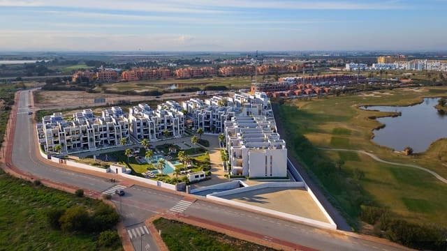 2 sypialnia Apartament na sprzedaż w Las Lomas de Rame - Bahía Bella, Los Alcázares z basenem garażem - 329 000 € (Ref: 10048625)