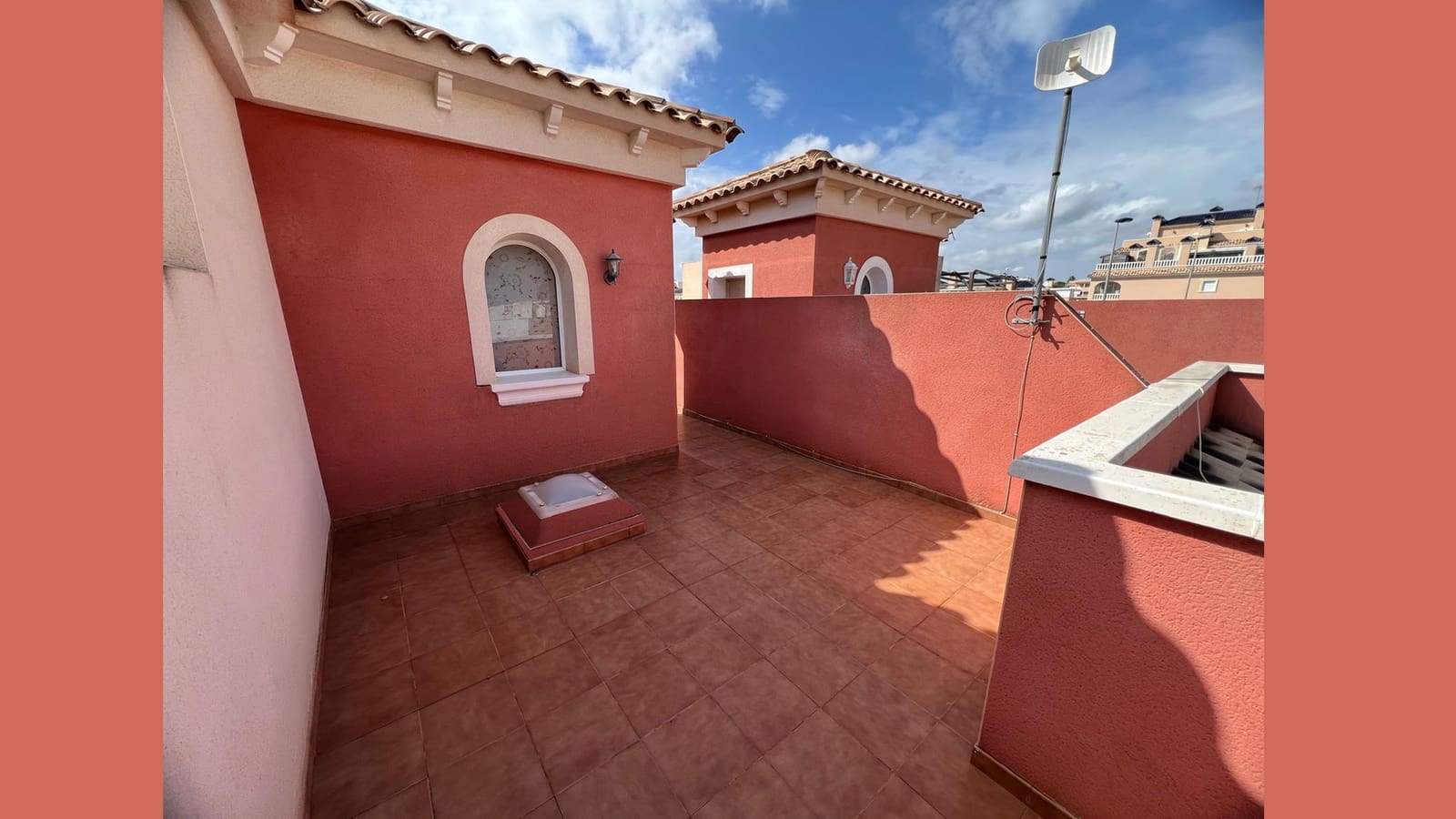 3 soveværelse Byhus til salg i Orihuela med swimmingpool garage - € 189.000 (Ref: 10127545)