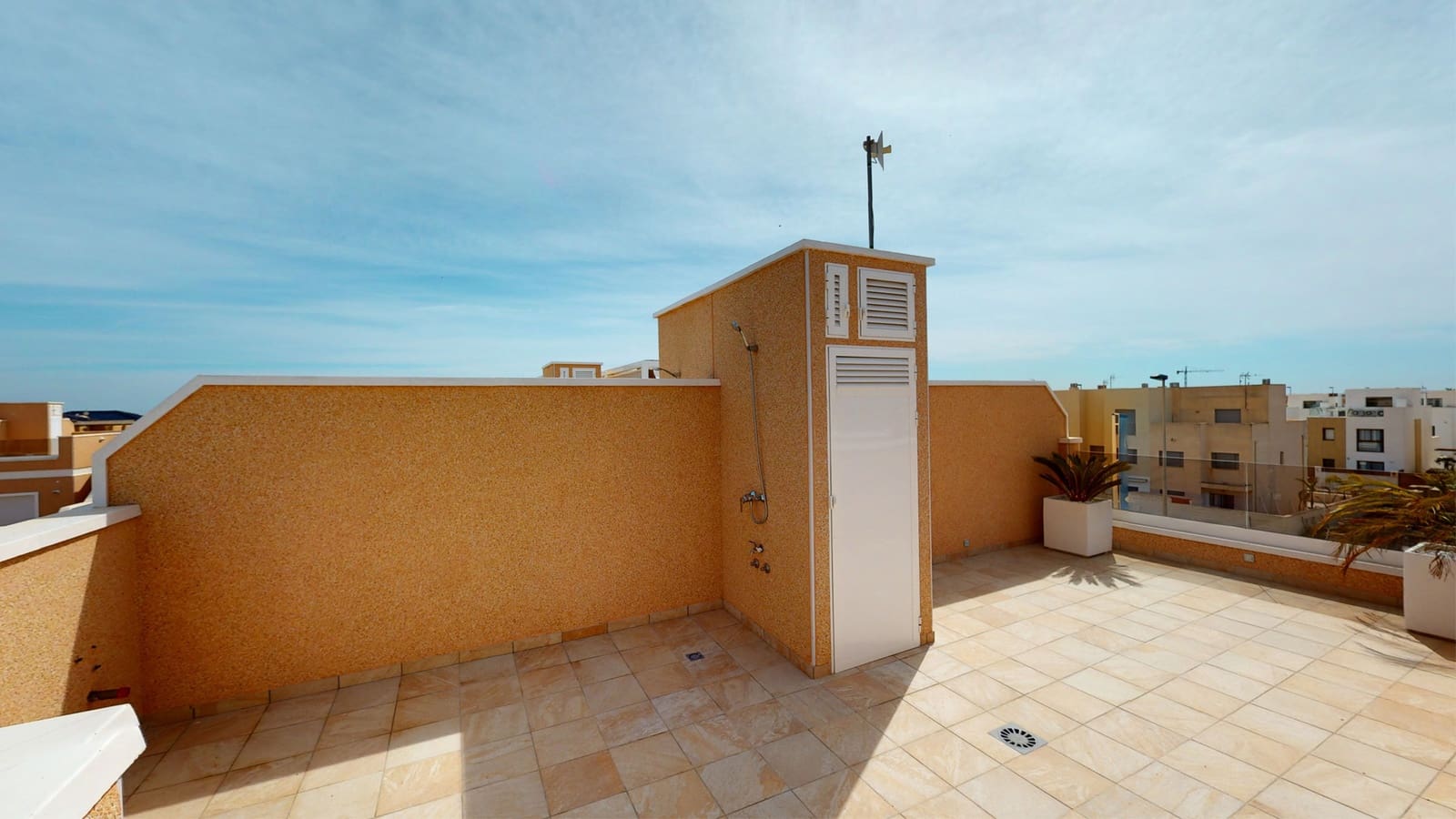 Adosado de 3 habitaciones en Pilar de la Horadada en venta con piscina garaje - 339.900 € (Ref: 9891194)