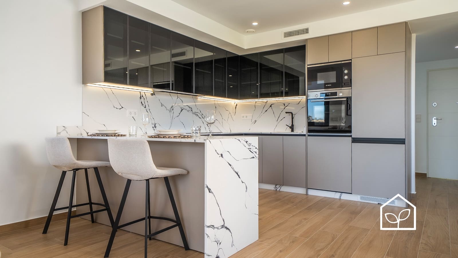 3 Zimmer Reihenhaus zu verkaufen in Algorfa mit Pool Garage - 473.000 € (Ref: 9891195)