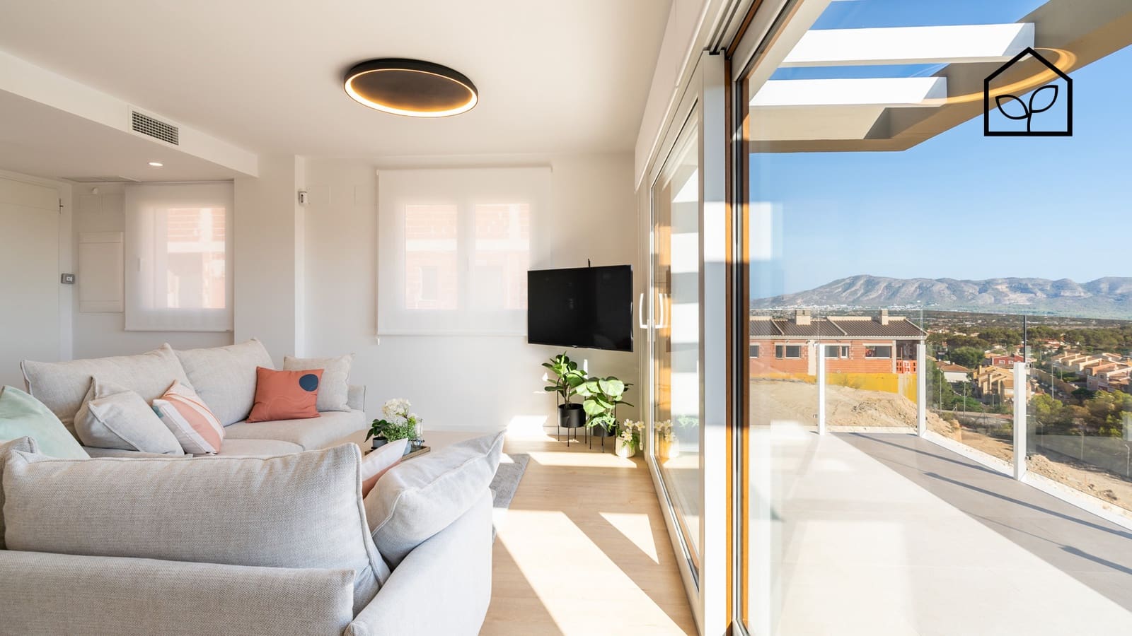 4 bedroom Townhouse for sale in La Nucia with pool garage - € 465,000 (Ref: 9891200)