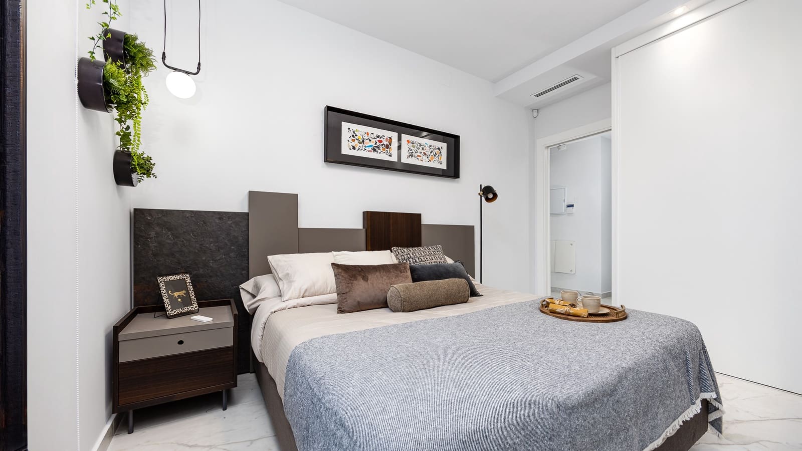 2 slaapkamer Bungalow te koop in Ciudad Quesada met zwembad garage - € 322.000 (Ref: 9891209)