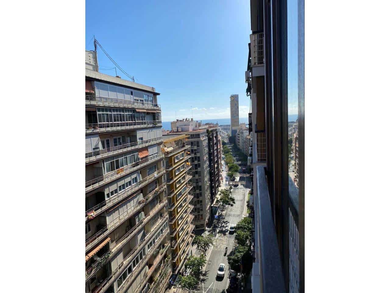 4 Zimmer Wohnung zu vermieten in Alicante / Alacant Stadt - 2.000 € (Ref: 5756553)