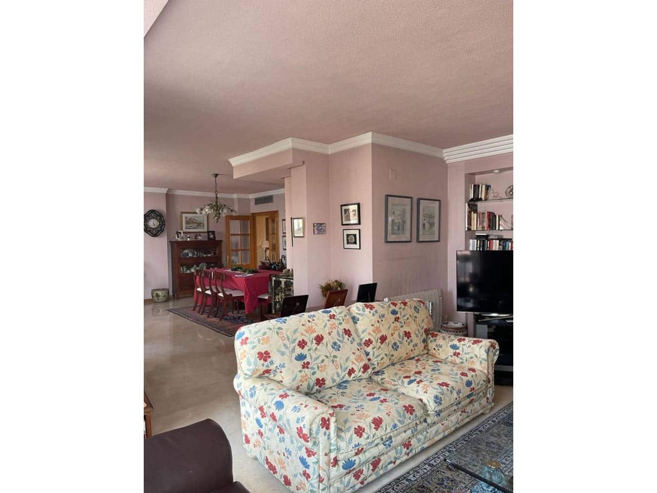 4 bedroom Flat for sale in Alicante / Alacant city with garage - € 520,000 (Ref: 6531606)