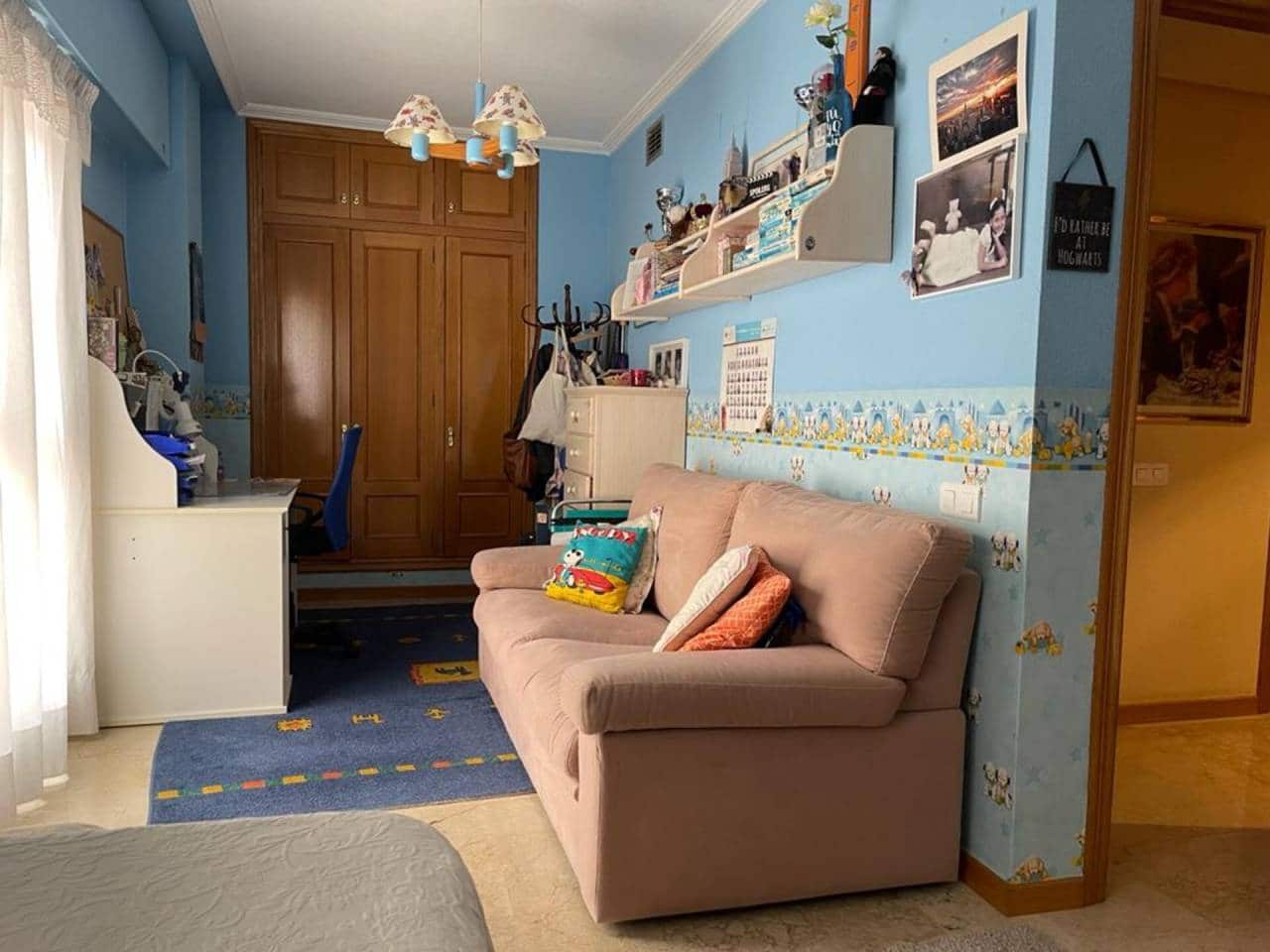 4 bedroom Flat for sale in Alicante / Alacant city with garage - € 520,000 (Ref: 6531606)