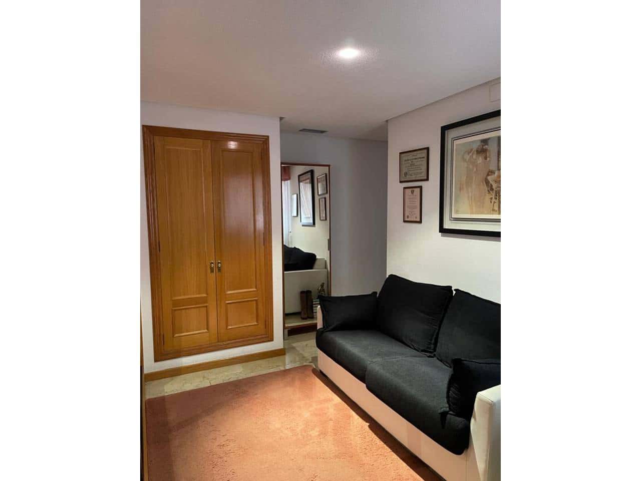 4 bedroom Flat for sale in Alicante / Alacant city with garage - € 520,000 (Ref: 6531606)