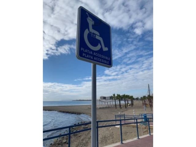 Commercial for sale in Alicante / Alacant city - € 258,000 (Ref: 6576902)