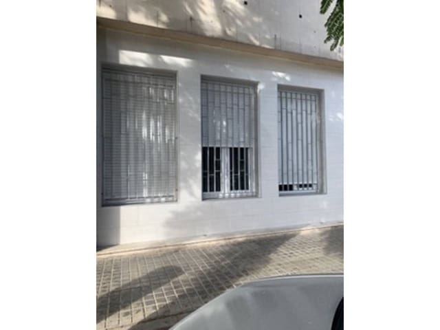 Commercial for sale in Alicante / Alacant city - € 258,000 (Ref: 6576902)