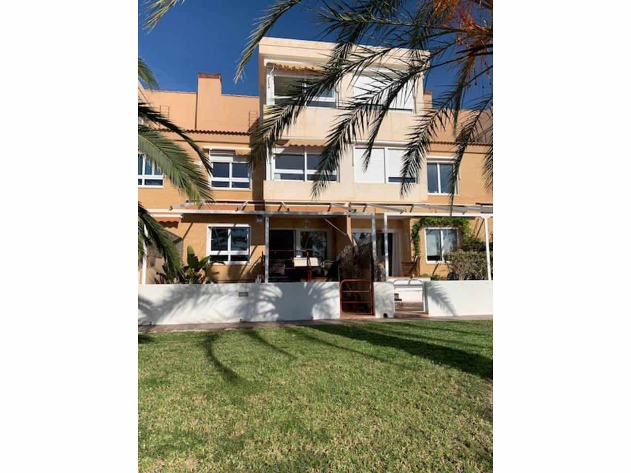 4 soverom Hus til salgs i Cabo de las Huertas med svømmebasseng garasje - € 1 050 000 (Ref: 7262716)