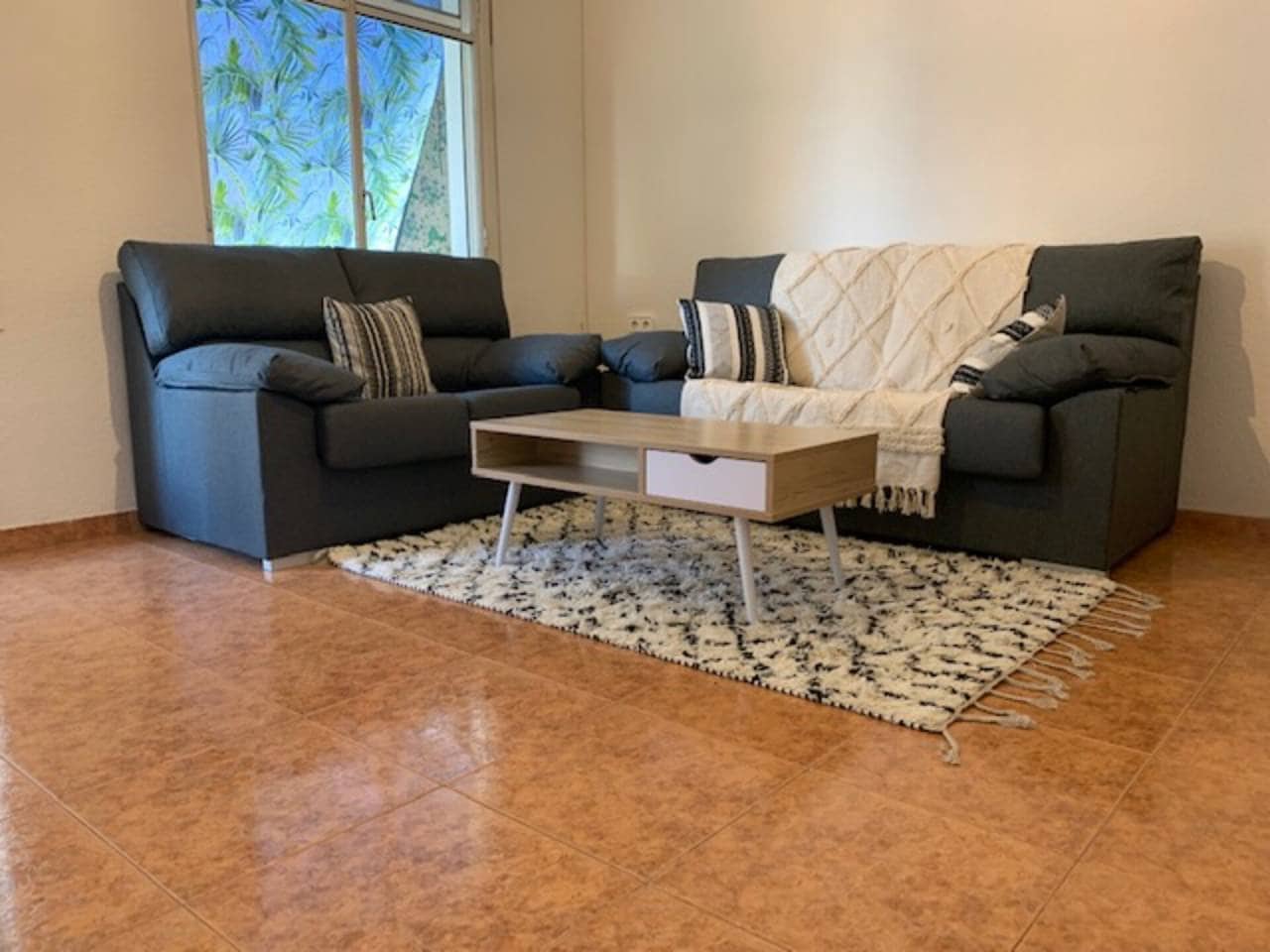 3 camera da letto Appartamento da affittare in Alicante citta - 980 € (Rif: 7500038)