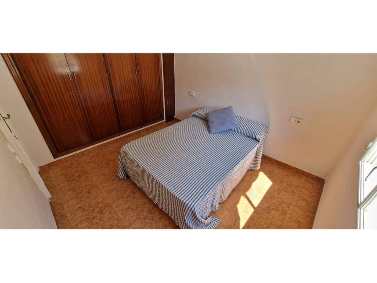 3 camera da letto Appartamento da affittare in Alicante citta - 980 € (Rif: 7500038)