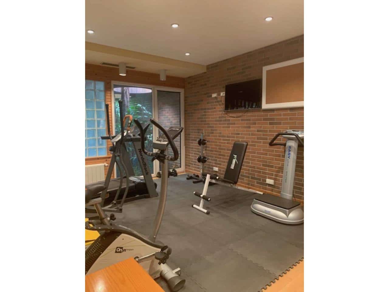 6 soverom Villa til salgs i Elche / Elx med svømmebasseng garasje - € 1 850 000 (Ref: 7857580)