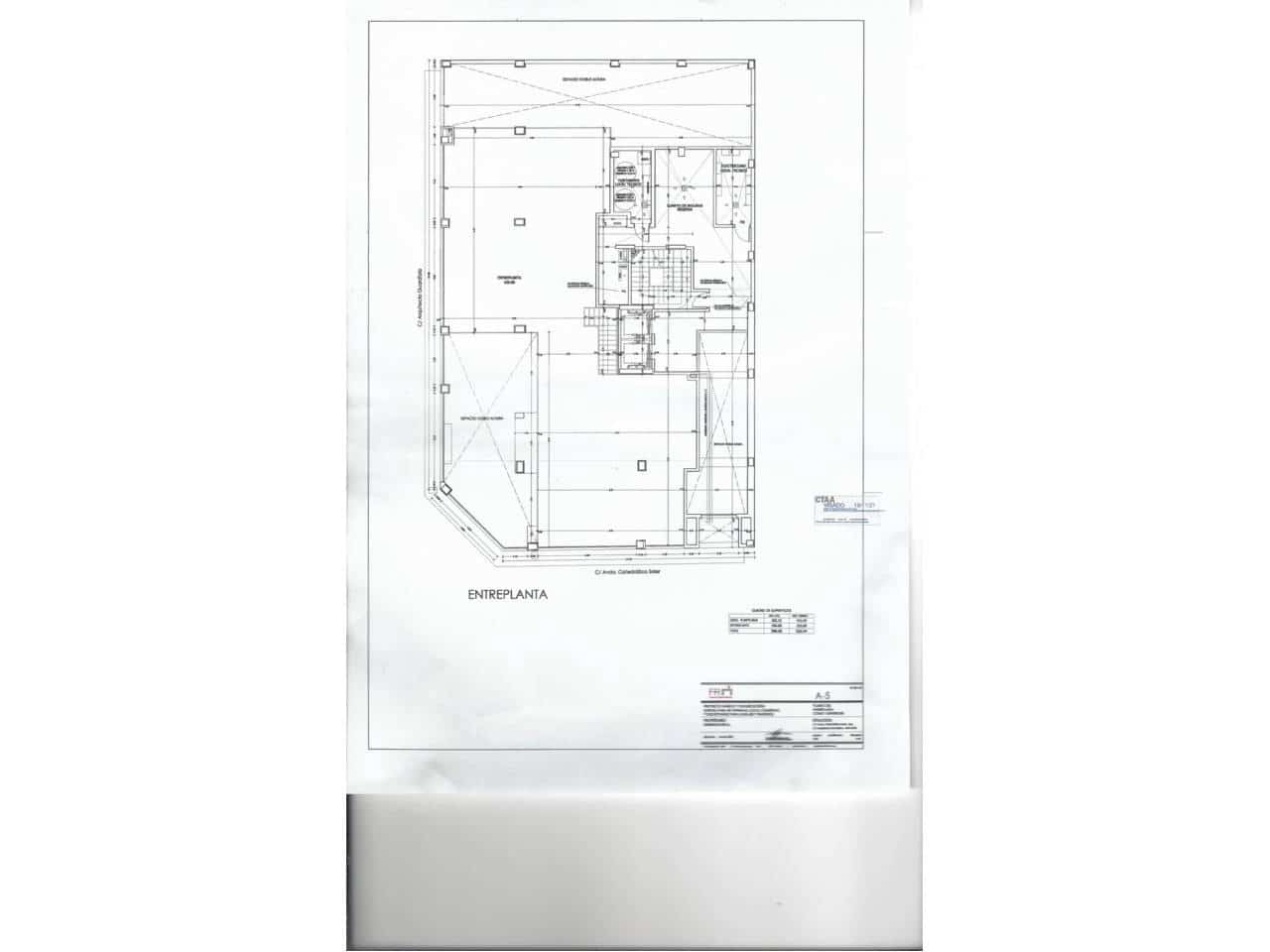 Erhverv til leje i Alicante by - € 6.000 (Ref: 8577971)
