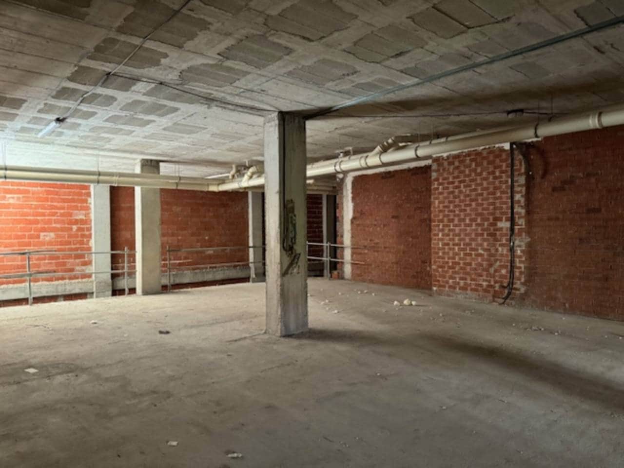 Erhverv til leje i Alicante by - € 6.000 (Ref: 8577971)