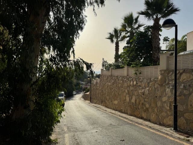 Tomt till salu i El Campello - 565 000 € (Ref: 8671520)