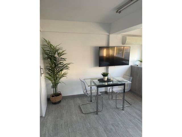 1 bedroom Apartment for rent in Playa de San Juan, Alicante / Alacant city with pool garage - € 1,100 (Ref: 8697666)