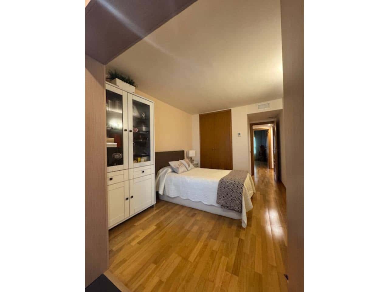 3 sypialnia Penthouse na sprzedaż w Miasto Alicante / Alacant z basenem garażem - 590 000 € (Ref: 8877458)