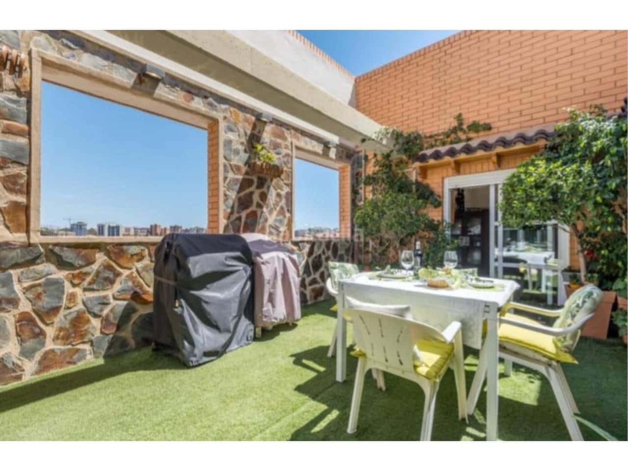 3 sypialnia Penthouse na sprzedaż w Miasto Alicante / Alacant z basenem garażem - 590 000 € (Ref: 8877458)