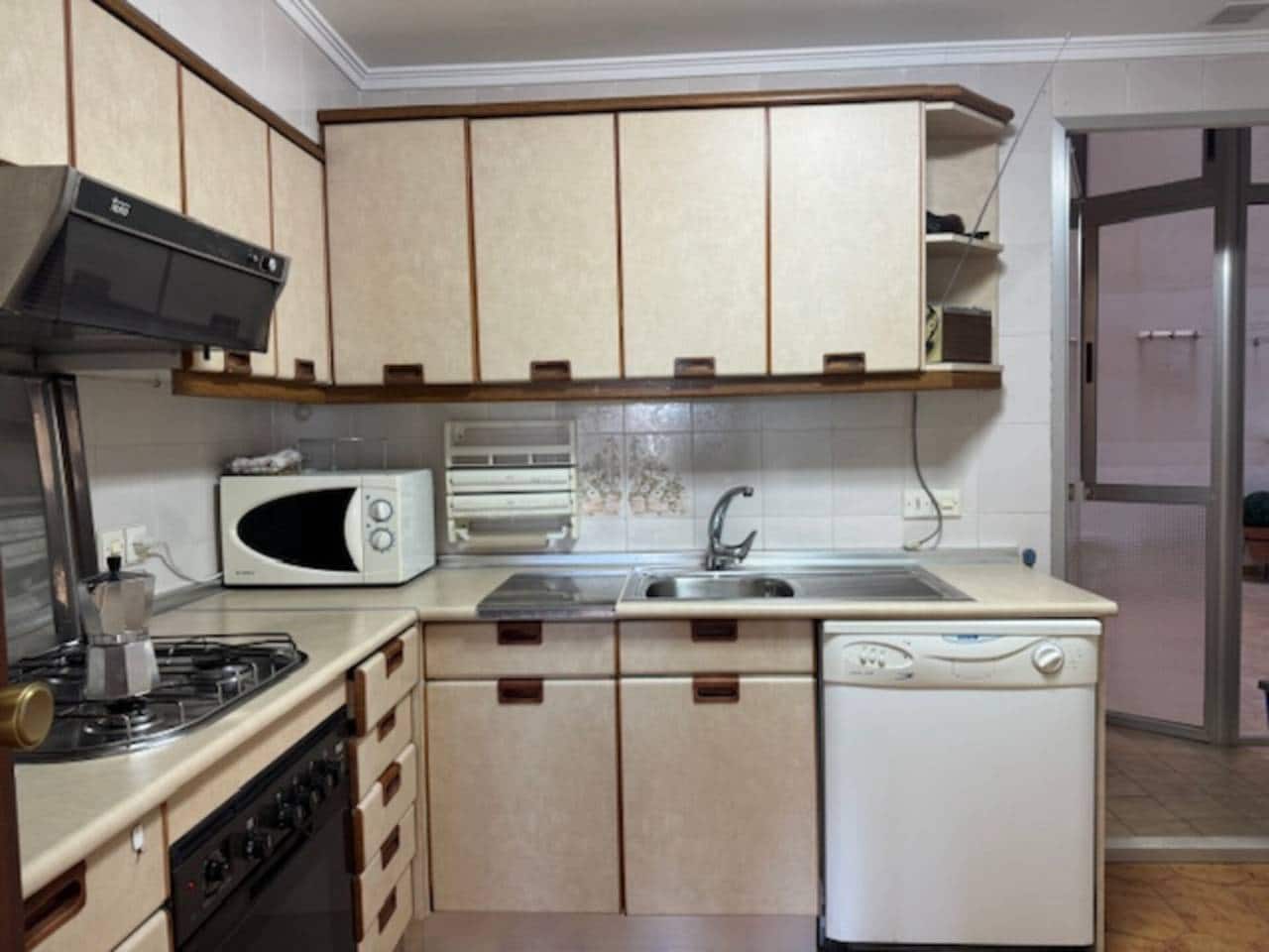 3 Zimmer Apartment zu verkaufen in Alicante / Alacant Stadt mit Garage - 390.000 € (Ref: 8907091)